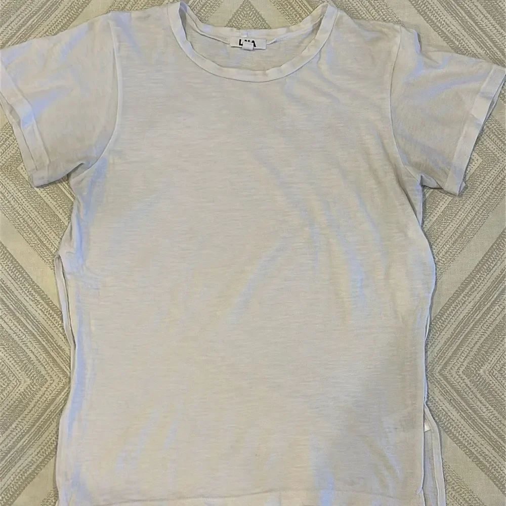 LNA Women’s Double Side Slit White T-Shirt: Size S